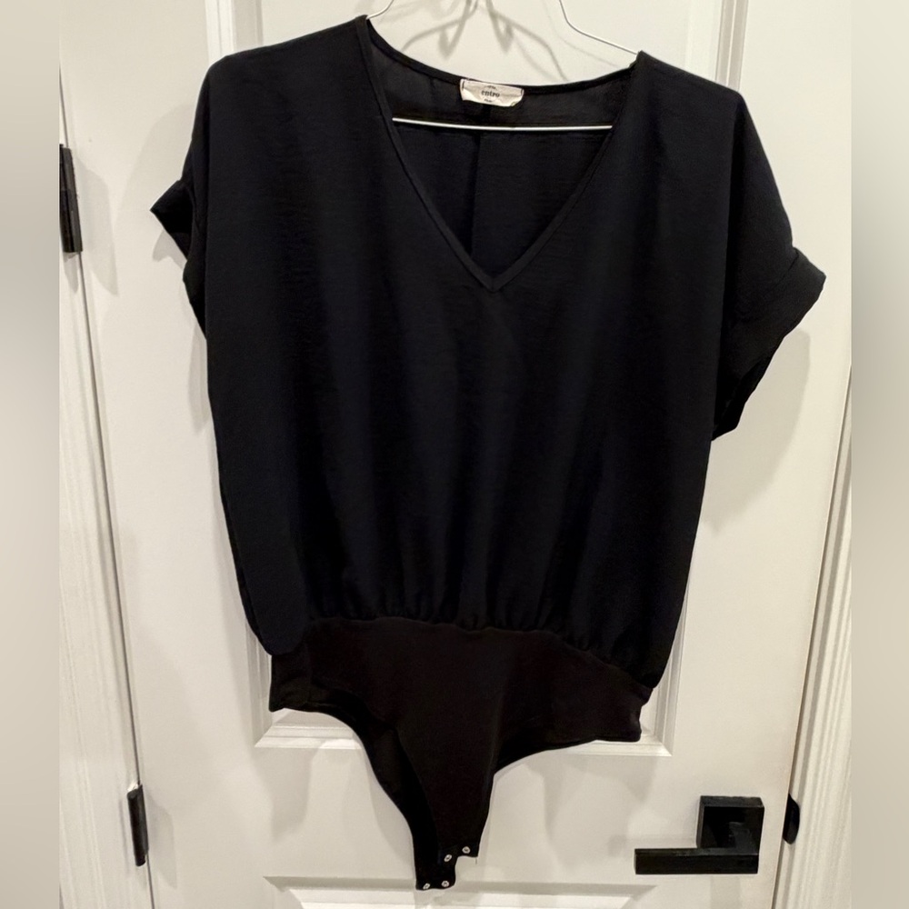 entro Black V-Neck Short Sleeve Bodysuit
